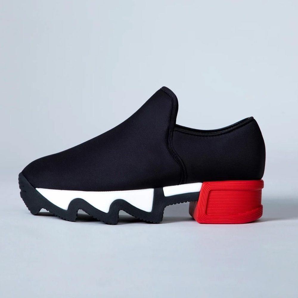 iRi Neoprene WES I Black/Red Low Top Sneakers